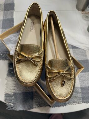 Michael Kors Women's Gold Metallic Loafers 7.5